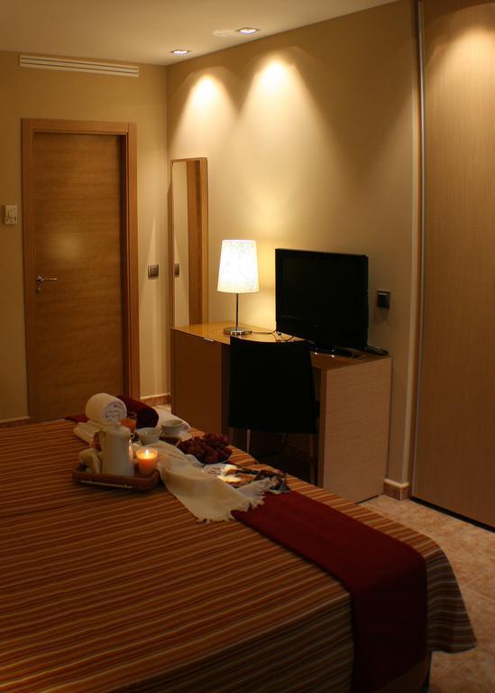Confluent Health Resort Cofrentes Zimmer foto
